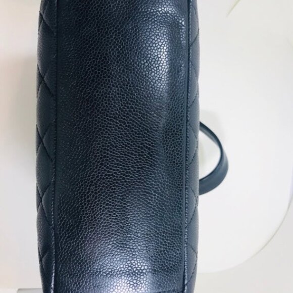 Chanel Petite Qulited Caviar Black Leather Shopping Tote with Silver Hardware - Picture 4 of 8